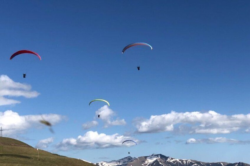 Tandem Paragliding Flight over Gudauri with Photos & Video 4