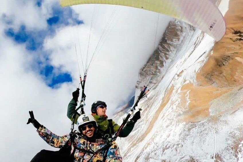 Tandem Paragliding Flight over Gudauri with Photos & Video 5