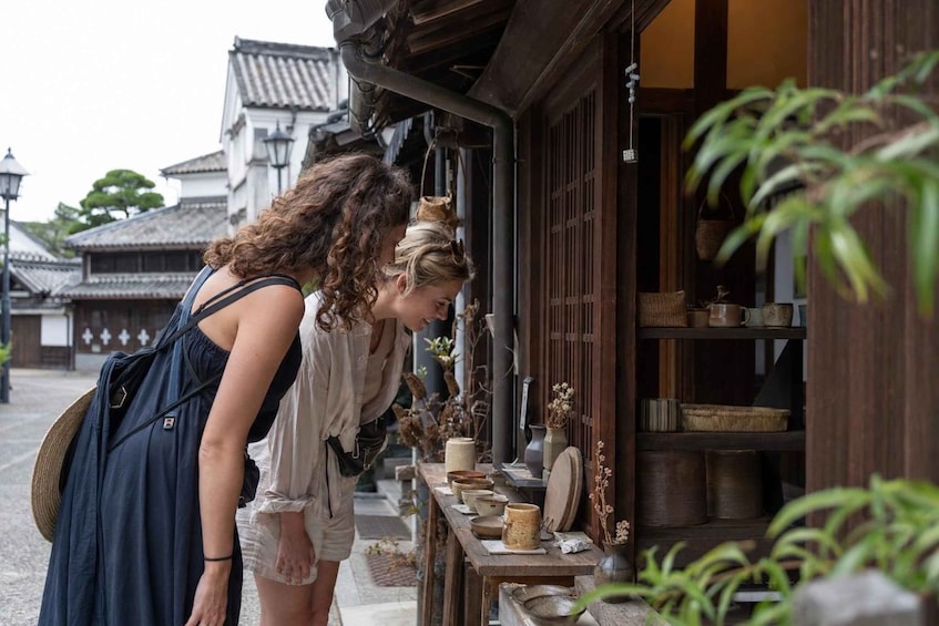 Picture 7 for Activity Kurashiki: Canal, Merchant Houses & Hidden Streets Tour 4