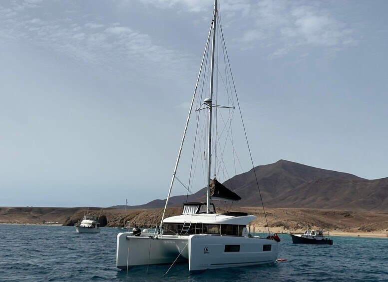 Picture 2 for Activity Lanzarote: Cruise tour along the Papagayo Coast with a 4-hour departure 5