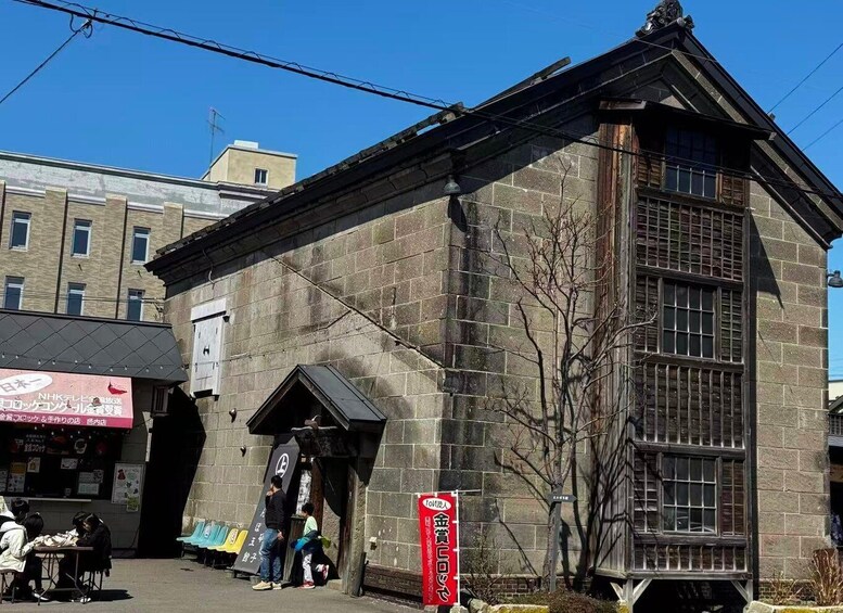 Picture 3 for Activity 札幌発:小樽運河、余市蒸留所、神威岬、島武意海岸、黄金岬ツアー 2