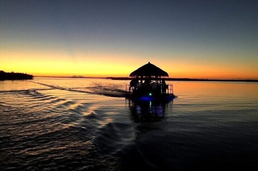 2-Hour Private Islamorada Sunset Tiki Cruise 4
