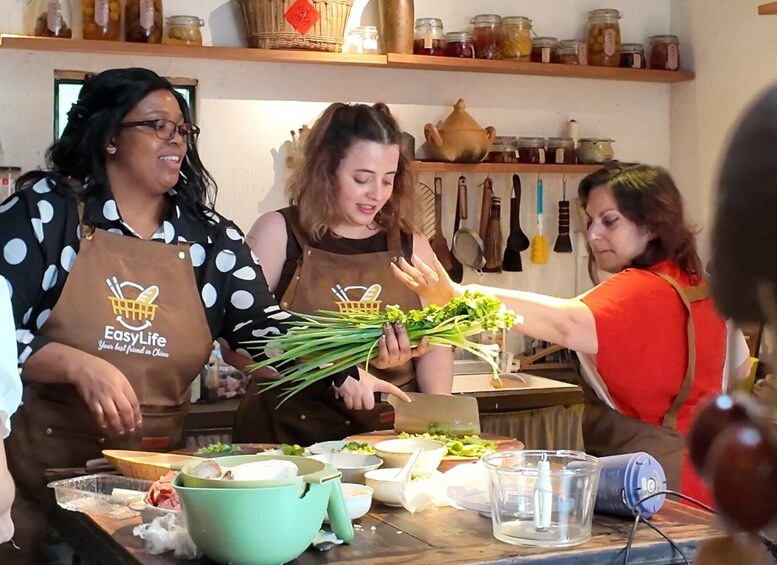 Chengdu Countryside: Dumpling Class & Sichuan Feast Cookout 1