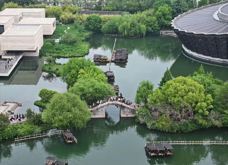 Picture 8 for Activity Shanghai to Wuzhen: Water Town Day Trip by High-speed Rail 3