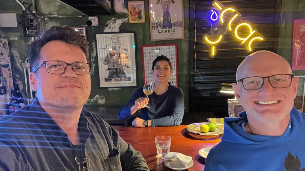 Picture 11 for Activity Guatemala City: Food Tour Zone 4 - Dinner Date Experience 2