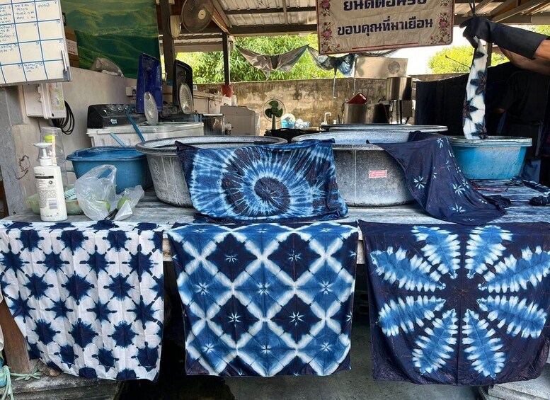 Picture 6 for Activity From Phrae: Guided City Tour with Mo Hom Dyeing Workshop 5