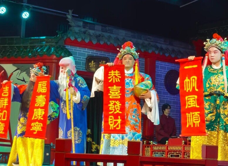 Picture 6 for Activity Chengdu Panda Base Entry Ticket & Sichuan Opera Show 4
