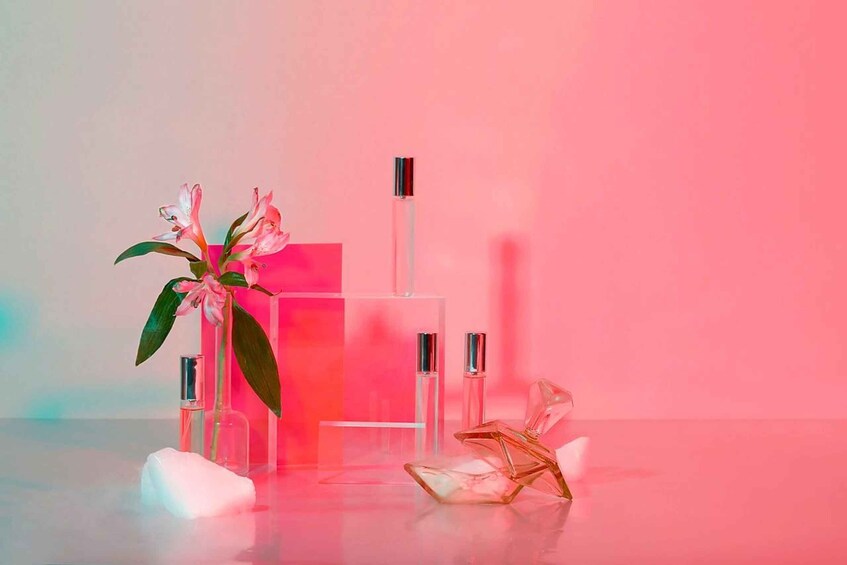 Hamburg: Perfume Workshop to Create Your Own Scent 1