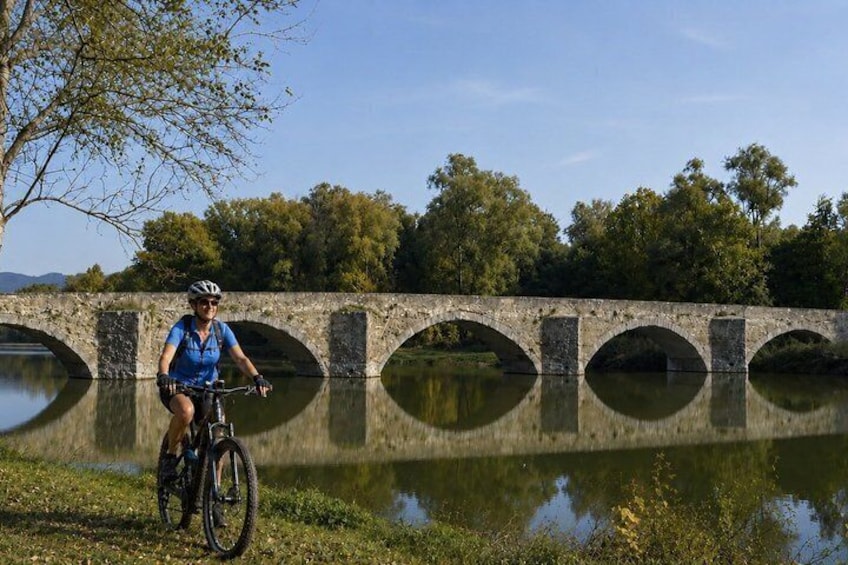 Lucca Electric Bike Tour To The Historic Royal Villa of Marlia 1