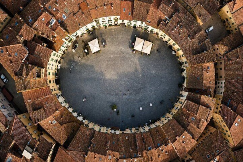 Lucca Electric Bike Tour To The Historic Royal Villa of Marlia 5