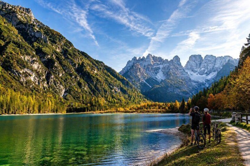 Lake Landro And Bike Tour Between the Walls of Monte Cristallo 1