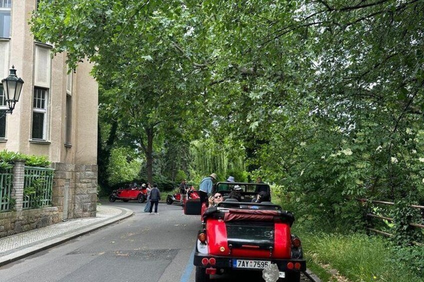 Prague 1 hour Vintage Sightseeing Tour per Group Pricing 3