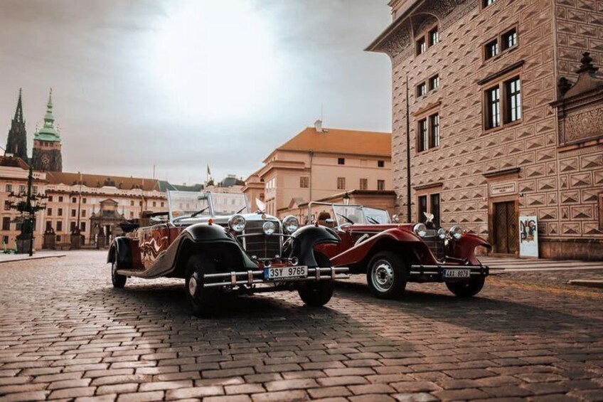 Prague 1 hour Vintage Sightseeing Tour per Group Pricing 4