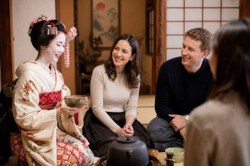 Fukuoka Special Japanese Tea Ceremony with Maiko 3