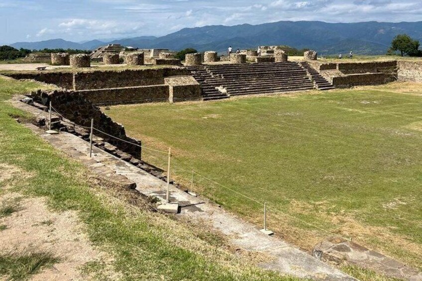 Monte Alban and Atzompa half day archaeological tour 5