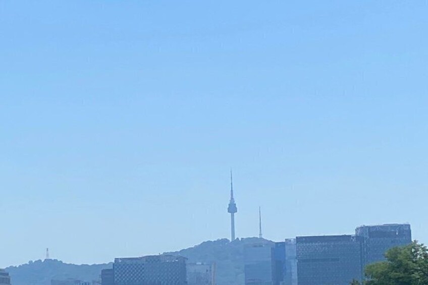 Seoul Private Tour in Spanish: Past and Present 3