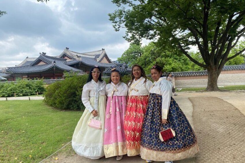 Seoul Private Tour in Spanish: Past and Present 2