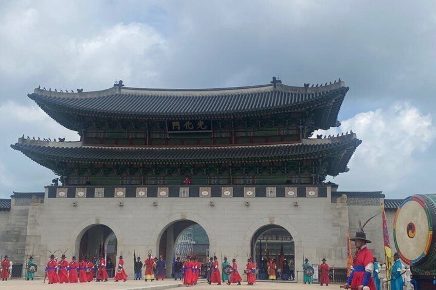 Seoul Private Tour in Spanish: Past and Present 1