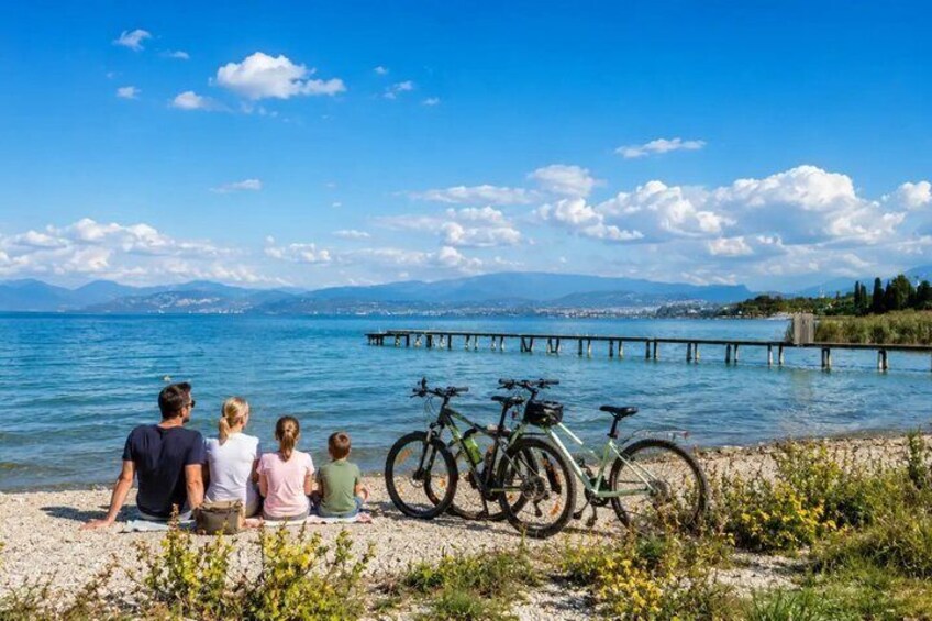 Peschiera del Garda eBike tour in Sirmione and Lazise vrtual guided 3