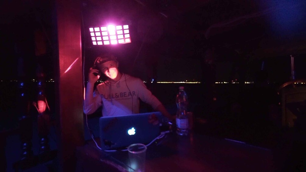 Picture 2 for Activity Siófok: 1-hour Evening Disco Cruise 3