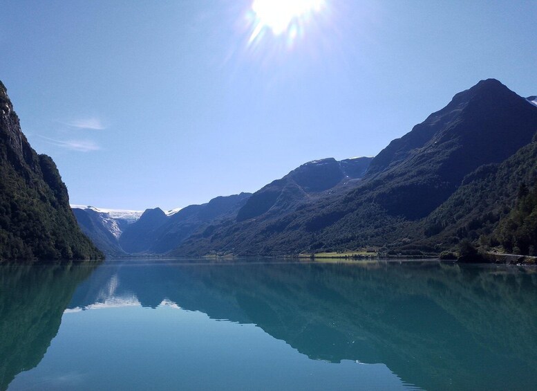 Picture 1 for Activity Olden: 2 Lakes and a Glacier Audio-Guided Tour 3
