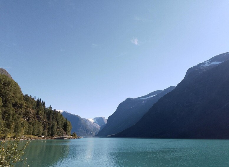Olden: 2 Lakes and a Glacier Audio-Guided Tour 1