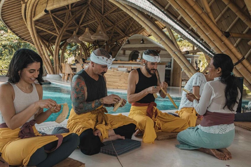 Picture 3 for Activity Ubud: Canang Sari Offerings Experience & Balinese Blessing 3