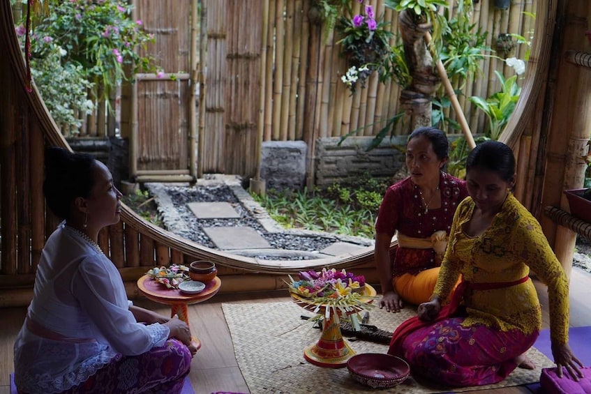 Picture 2 for Activity Ubud: Canang Sari Offerings Experience & Balinese Blessing 5