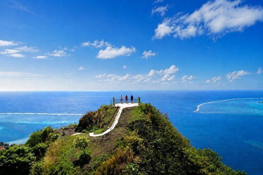 Moorea 4WD Tour: Magic Mountain, Belvedere, Pineapple Road & More 4