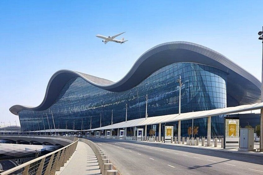Private Abu Dhabi Airport Layover Grand Mosque and Palace 6 Hours 1