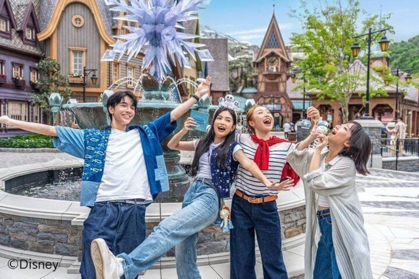 Hong Kong Disneyland Ticket with Meal Voucher Options 4