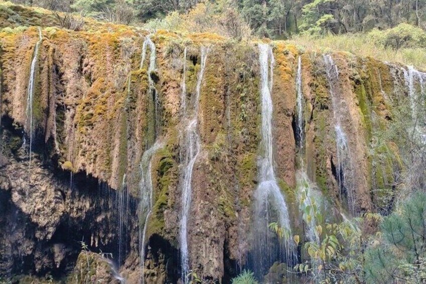 10 Day Yunnan Discovery Gorges Glaciers Volcanoes and Heritage 5