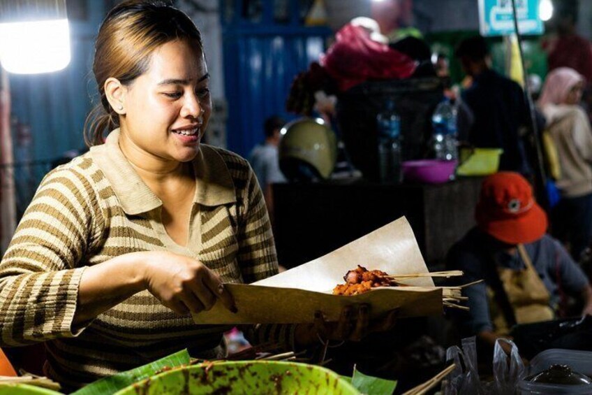 Bali Evening Street Food Tour: Taste Authentic Local Delights 5