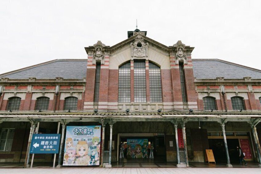 Taichung Rail and River Shared Walking Tour 1