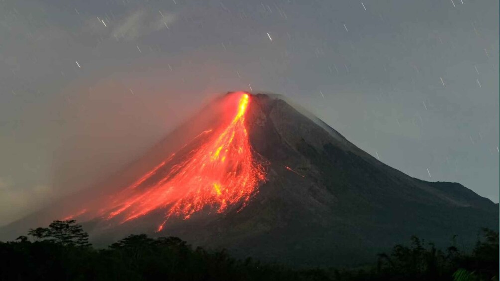 Picture 2 for Activity Yogyakarta Merapi Secret Coffee Tour. Active Volcano Views 1