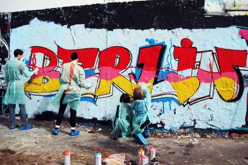 Hamburg exclusive graffiti workshop with graffiti tour for groups 4