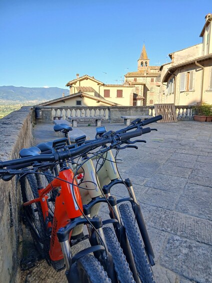 Anghiari and Citerna: by e-bike in the most beautiful villages in Italy 1