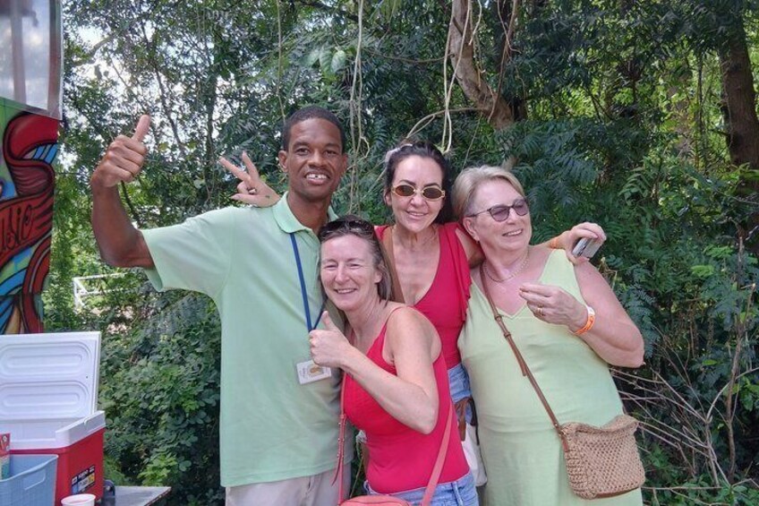 St Kitts 2 Hour Heritage and Coastal Tour with Drinks 4