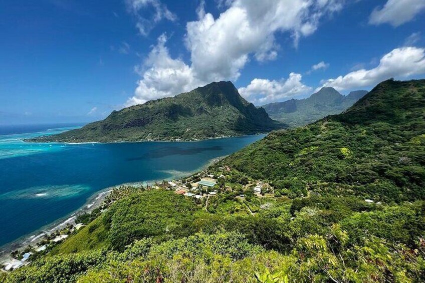 Moorea 4WD Safari from Tahiti (Pickup at Moorea Ferry Terminal) 1