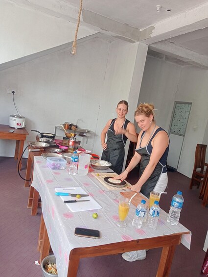 Picture 10 for Activity Nilaveli: Sri Lankan Home Cooking Class visit market 2