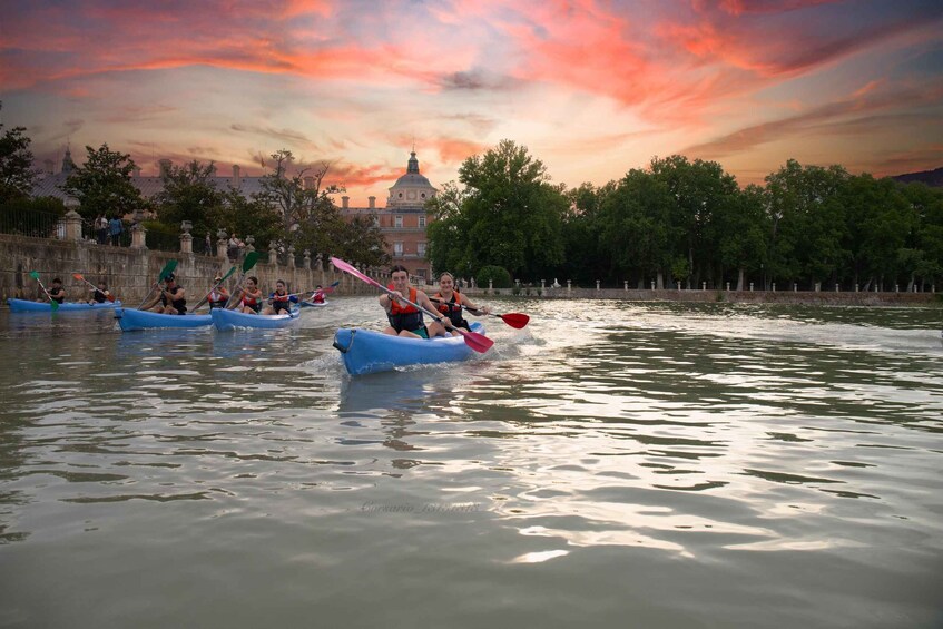Picture 1 for Activity Aranjuez, Madrid: Guided Kayak Tour of the Royal Gardens 3