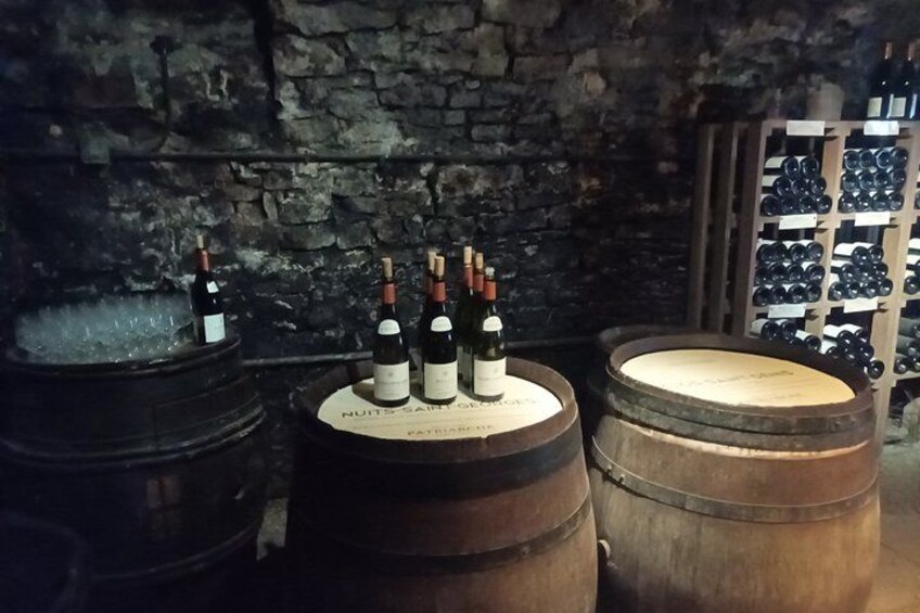 Private Beaune Wine Tour Explore Cellars and Taste Burgundy Wines 4