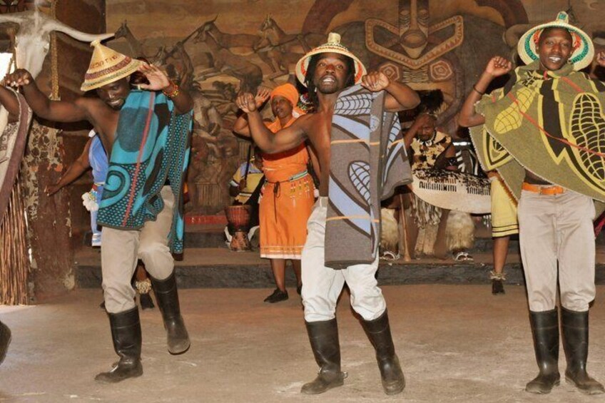 Experience Johannesburg with Private Car and Guide 5