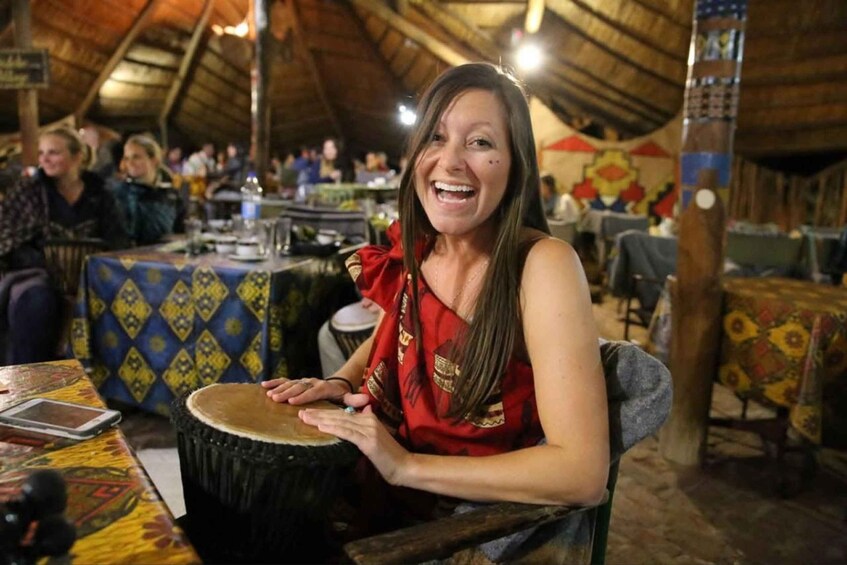 Victoria Falls: Boma Dinner with Drum Show and Transfers 1