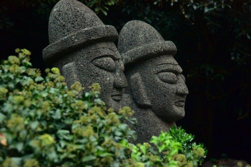 Jeju Myth Night Walk and Salghanggil Guided Tour 3