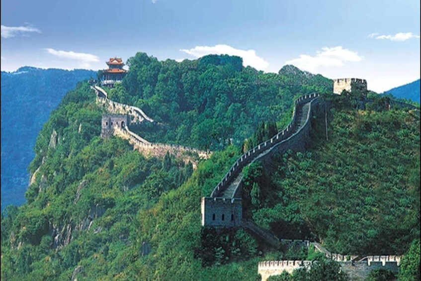 Picture 1 for Activity Taizhou City God Temple and Southern Great Wall Tour 5