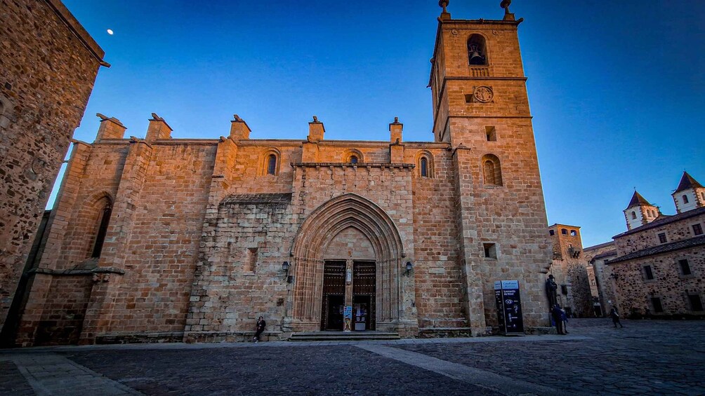 Picture 8 for Activity Private Cáceres sightseeing tour 2