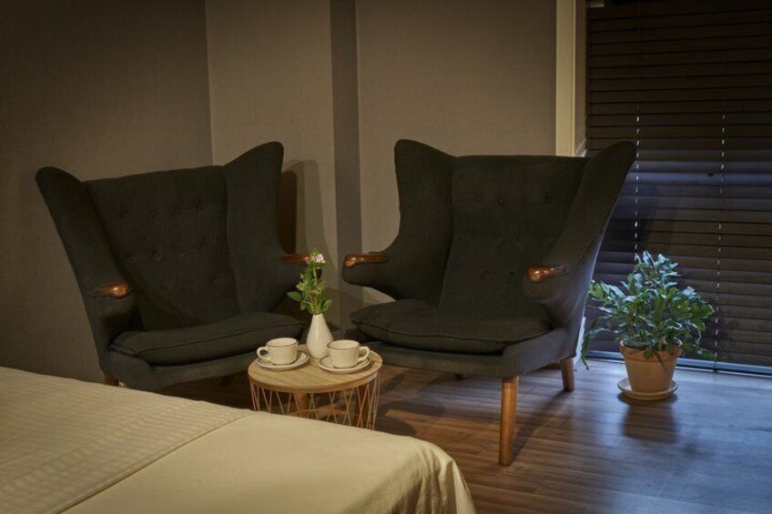 90 Minute Facial and Body Massage at Spa The Zen Mapo Seoul 2