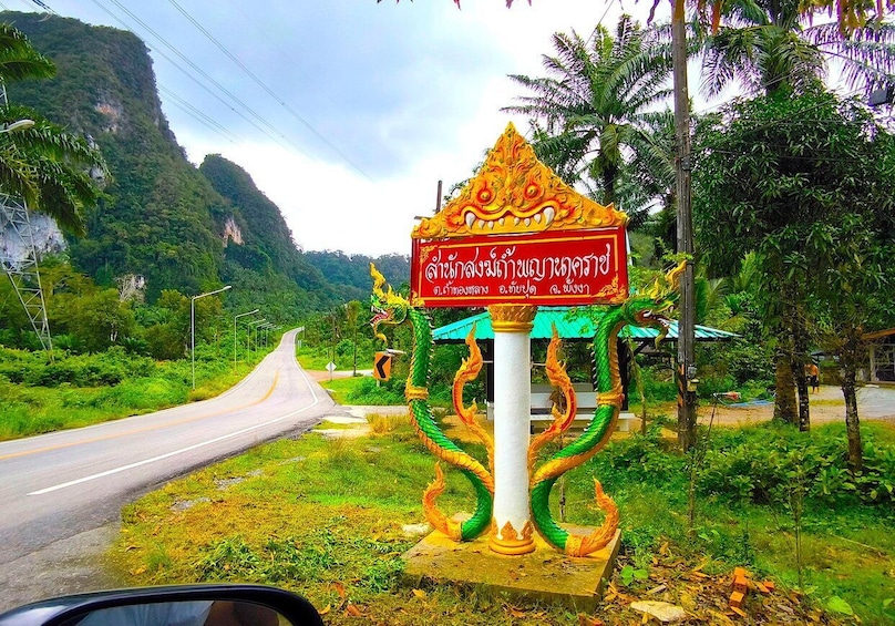 Picture 23 for Activity Khao Lak: Phang Nga Province Temple Tour with Lunch 4