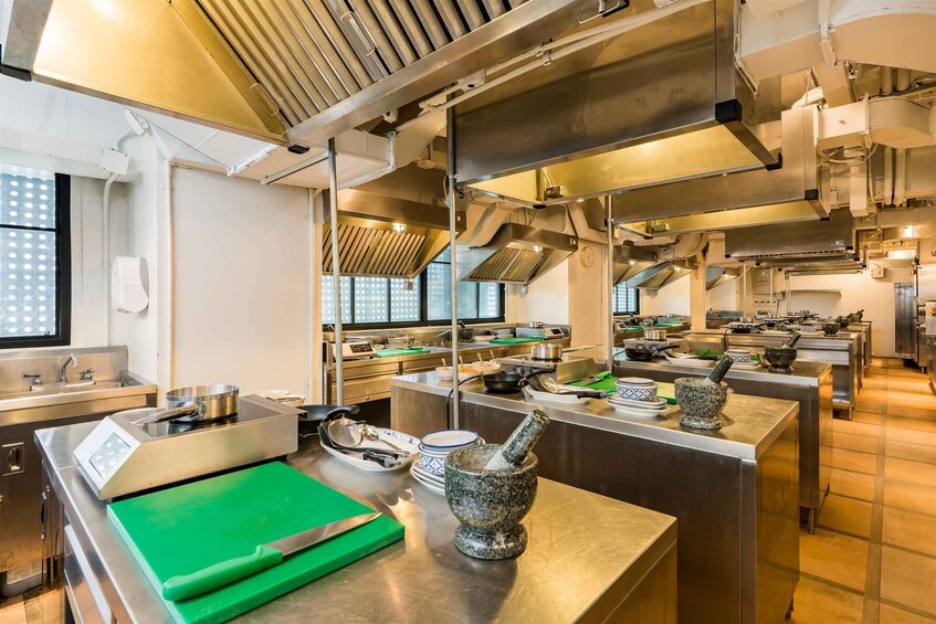 Picture 10 for Activity Bangkok: Thai Cooking Class at Roschas Culinary School 3